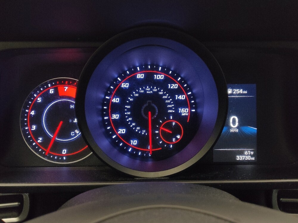 2022 Hyundai Elantra in Peoria, IL 61615 - 18094763 23