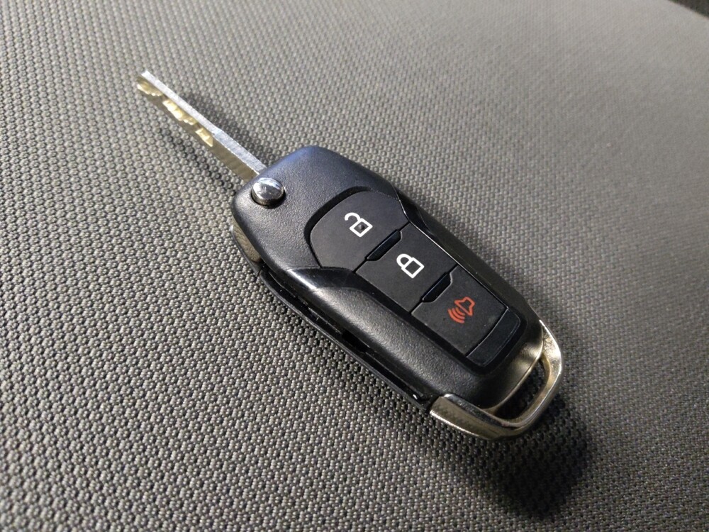 2015 Ford F150 in Mesa, AZ 85210 - 18094773 32