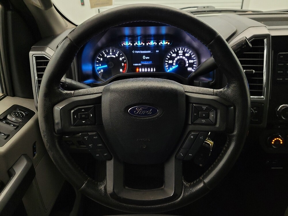2015 Ford F150 in Mesa, AZ 85210 - 18094773 22