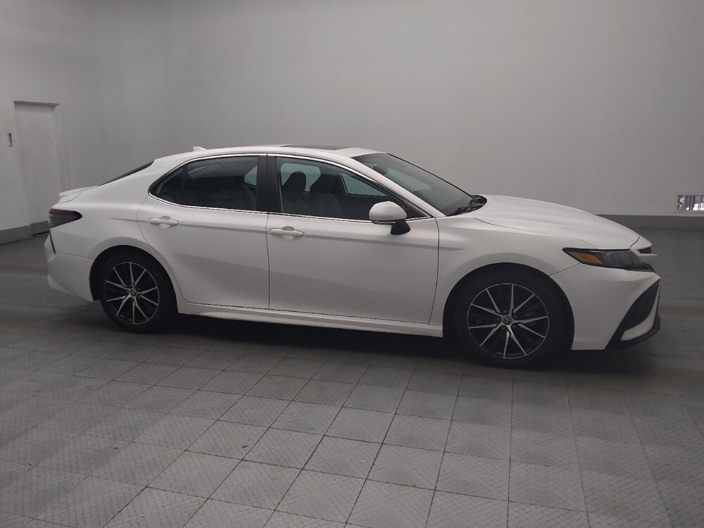 2022 Toyota Camry in Union City, GA 30291 - 18094775 11