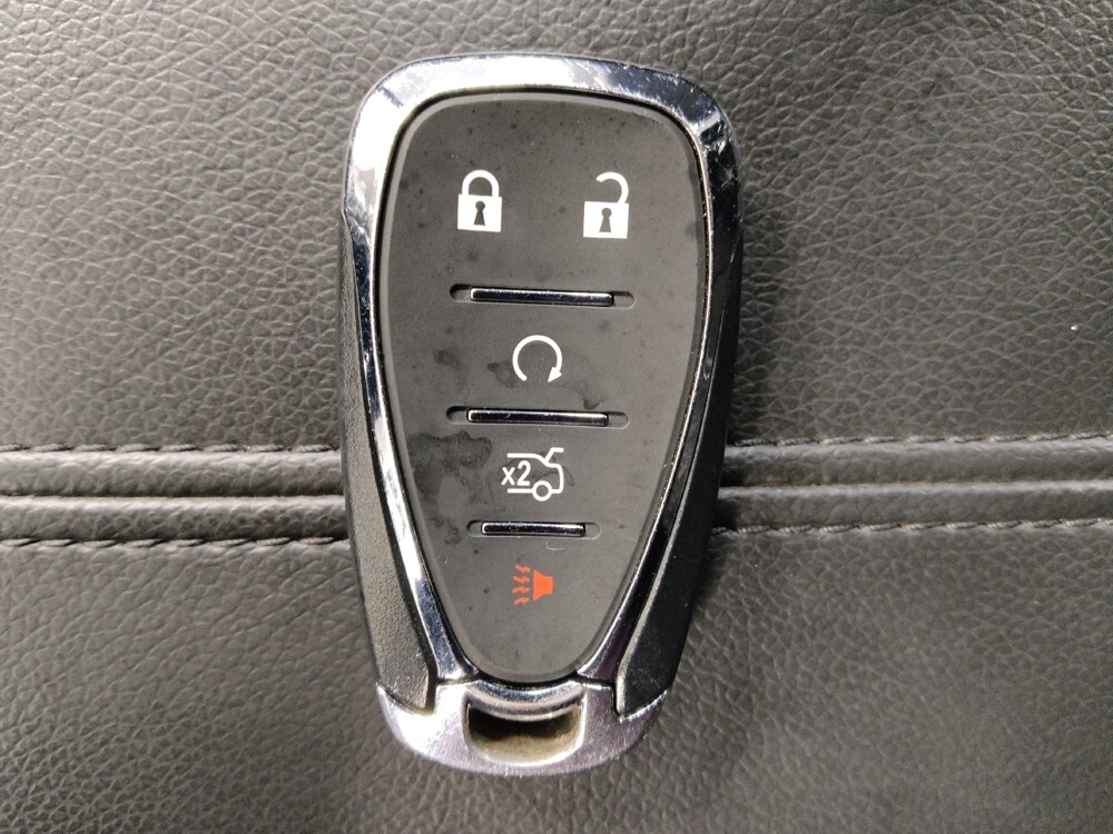 2018 Chevrolet Malibu in Union City, GA 30291 - 18094778 32