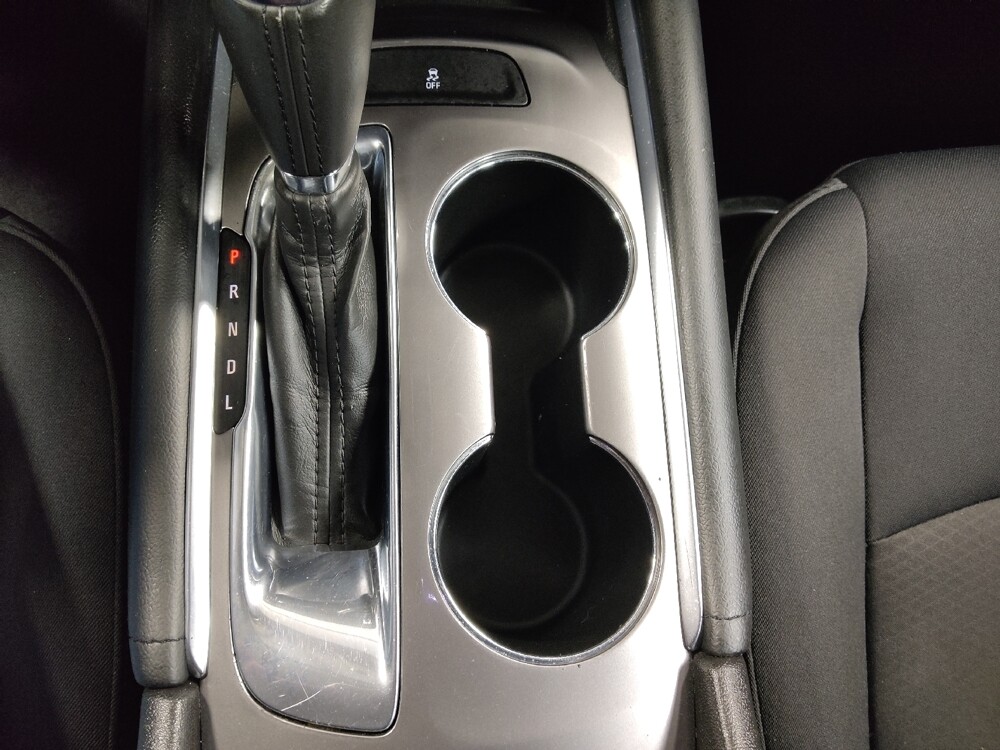 2018 Chevrolet Malibu in Union City, GA 30291 - 18094778 26