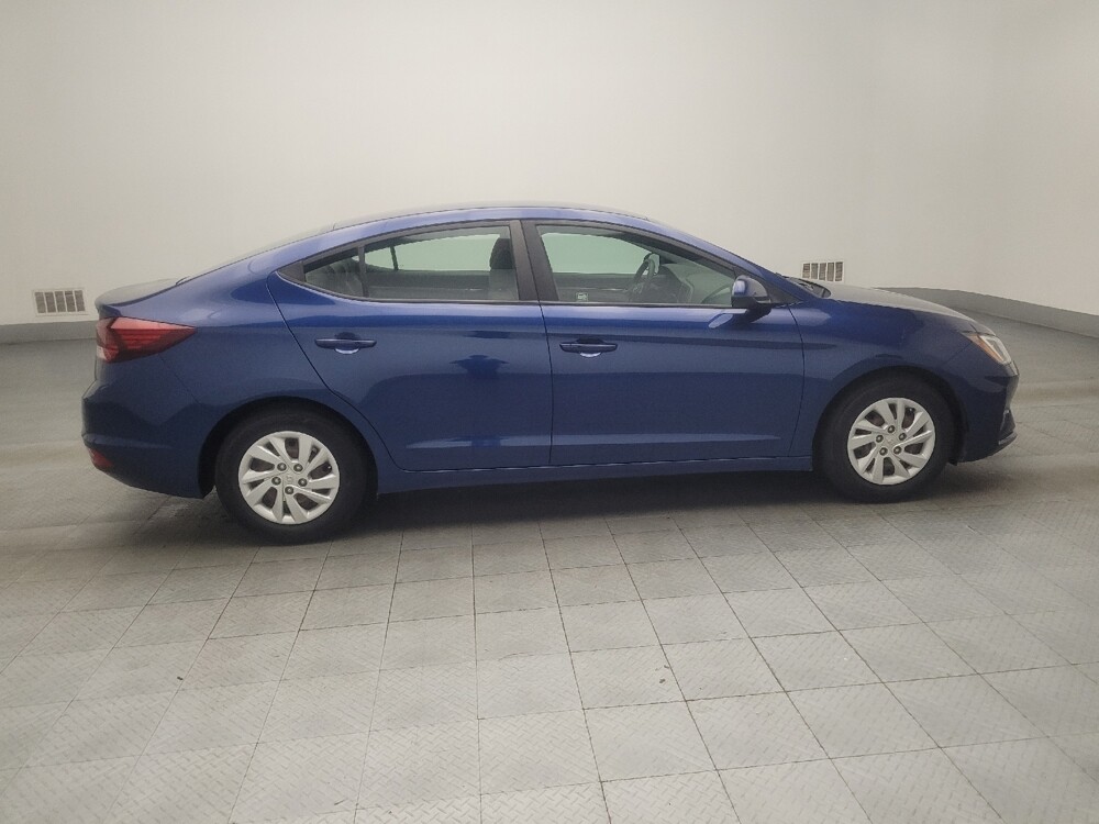 2019 Hyundai Elantra in Morrow, GA 30260 - 18094781 10