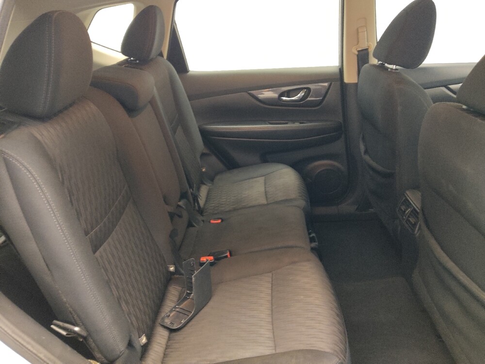 2018 Nissan Rogue in Chattanooga, TN 37421 - 18094782 19