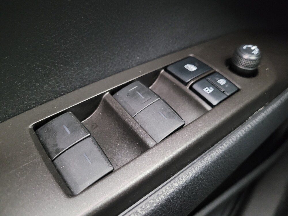 2021 Toyota Camry in Glendale, AZ 85301 - 18094787 27