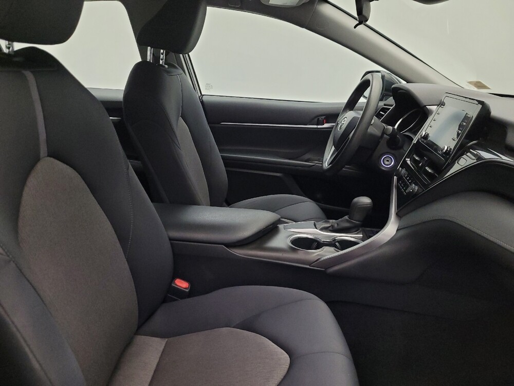 2021 Toyota Camry in Glendale, AZ 85301 - 18094787 21