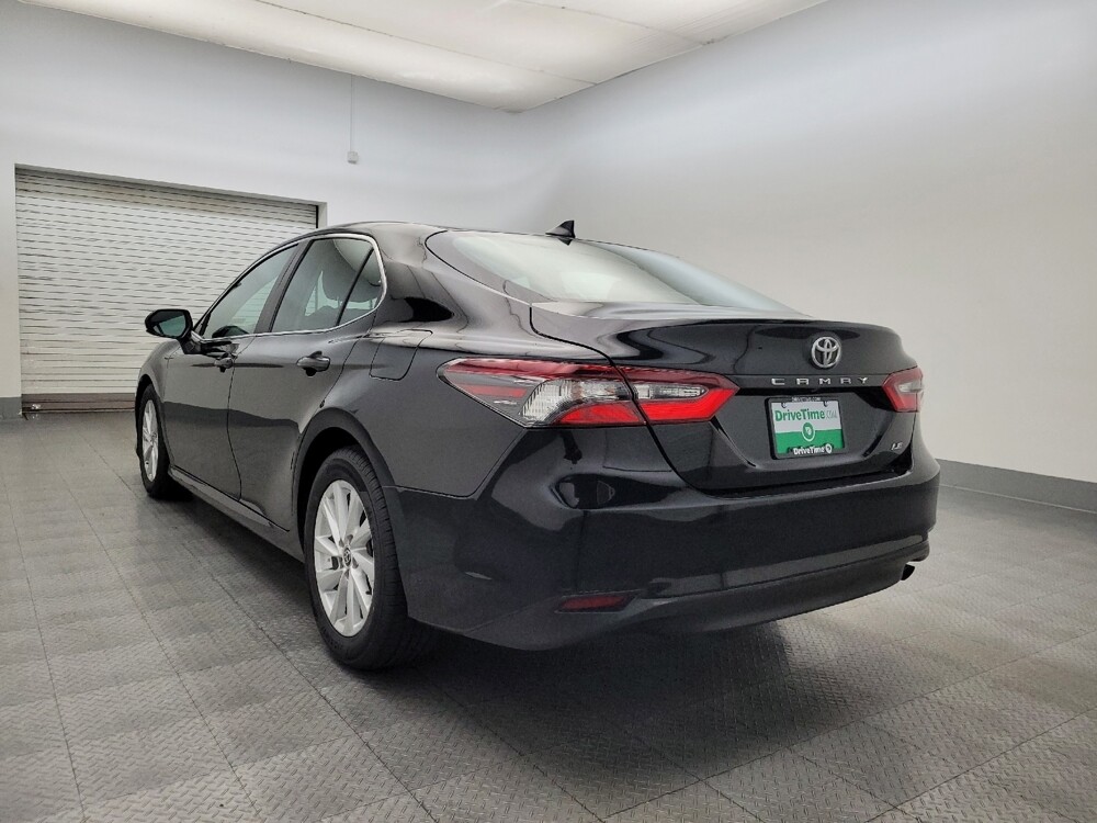 2021 Toyota Camry in Glendale, AZ 85301 - 18094787 5