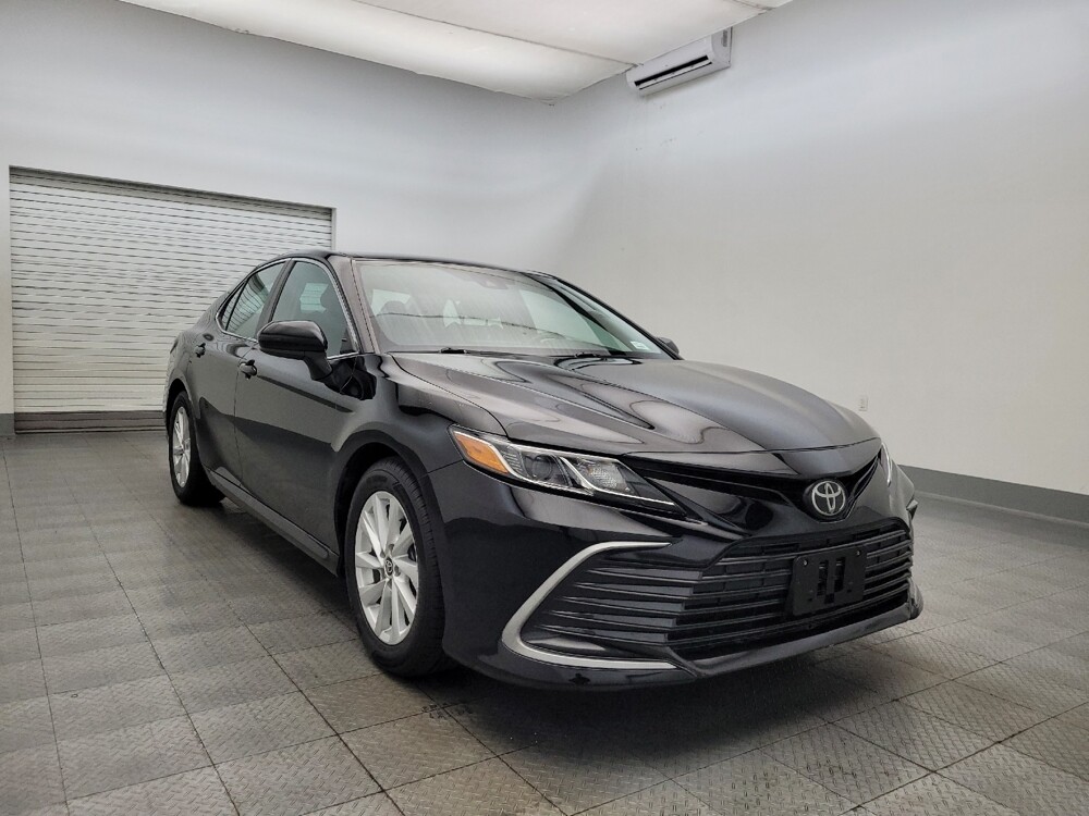 2021 Toyota Camry in Glendale, AZ 85301 - 18094787 13