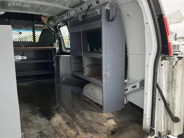 2012 Chevrolet Express 2500 in Blauvelt, NY 10913 - 18094792 15