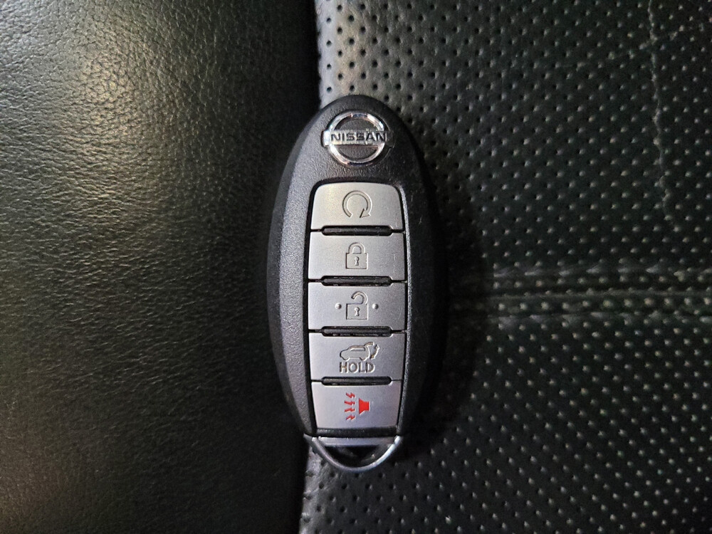 2017 Nissan Pathfinder in Owings Mills, MD 21117 - 18094795 32