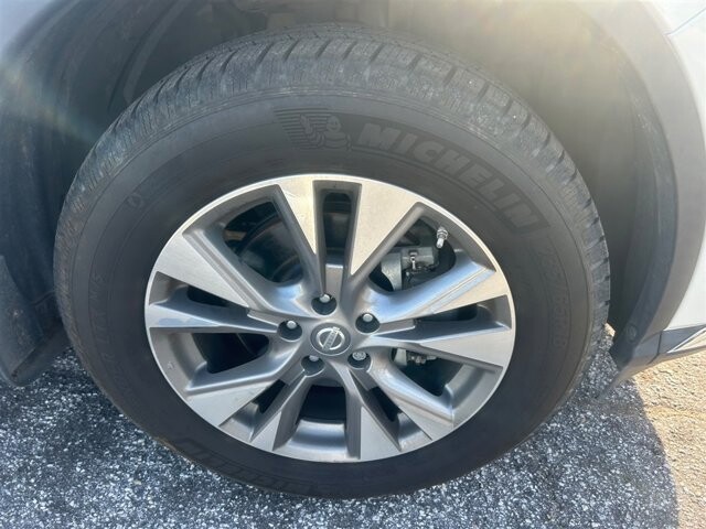 2017 Nissan Murano in Greenville, SC 29607 - 18094805 11