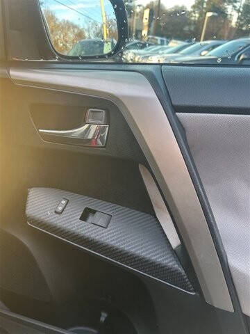 2015 Toyota RAV4 in Greenville, SC 29607 - 18094806 16