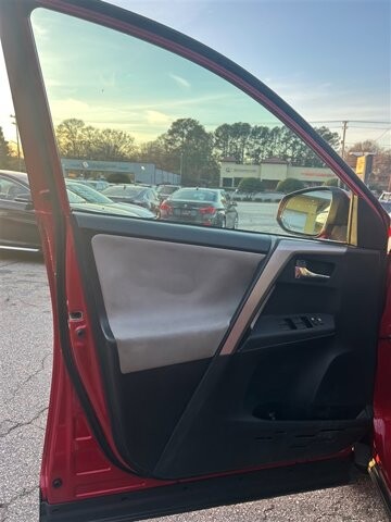 2015 Toyota RAV4 in Greenville, SC 29607 - 18094806 24