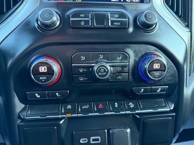 2019 Chevrolet Silverado 1500 in Knoxville, TN 37920 - 18094807 25