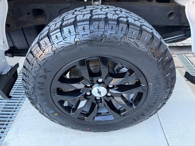 2019 Chevrolet Silverado 1500 in Knoxville, TN 37920 - 18094807 30