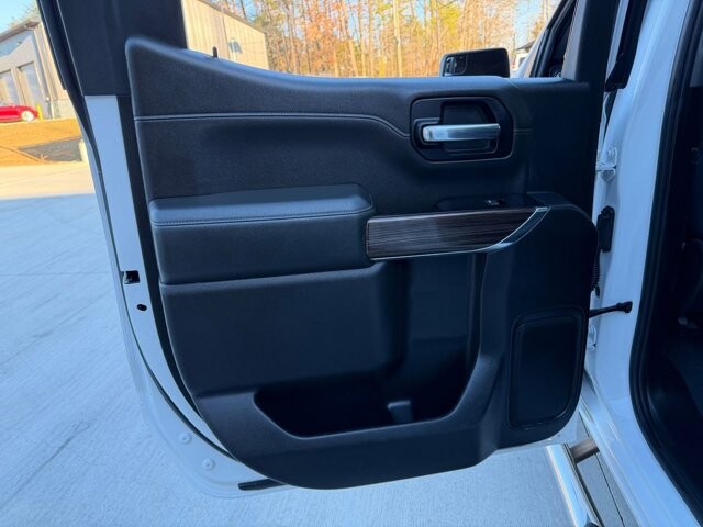 2019 Chevrolet Silverado 1500 in Knoxville, TN 37920 - 18094807 7