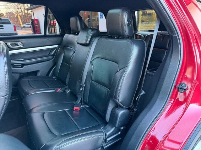 2017 Ford Explorer in Knoxville, TN 37920 - 18094808 15