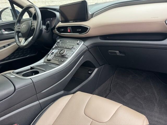 2022 Hyundai Santa Fe in Bedford, OH 44146 - 18094811 19