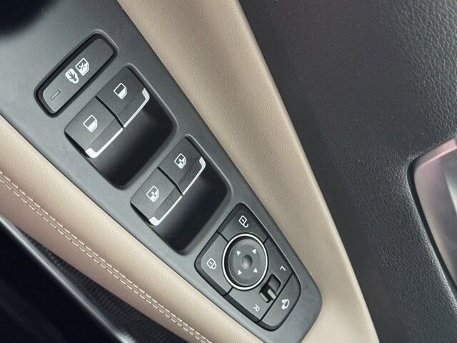 2022 Hyundai Santa Fe in Bedford, OH 44146 - 18094811 28