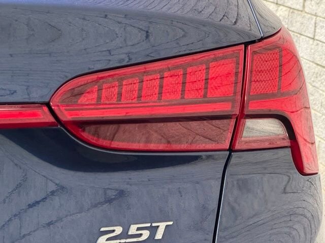 2022 Hyundai Santa Fe in Bedford, OH 44146 - 18094811 12