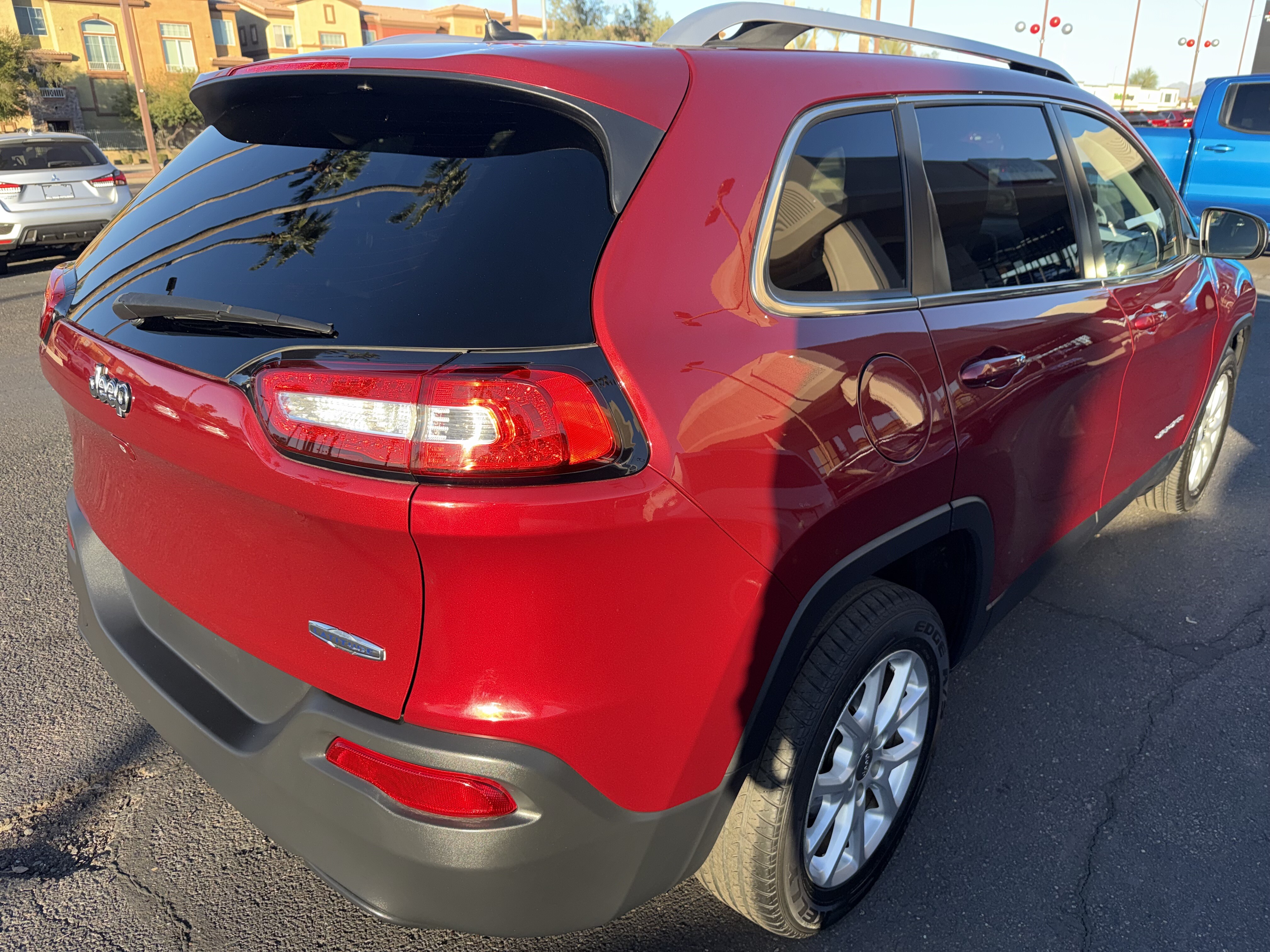 2015 Jeep Cherokee in Phoenix, AZ 85022 - 18094827 4