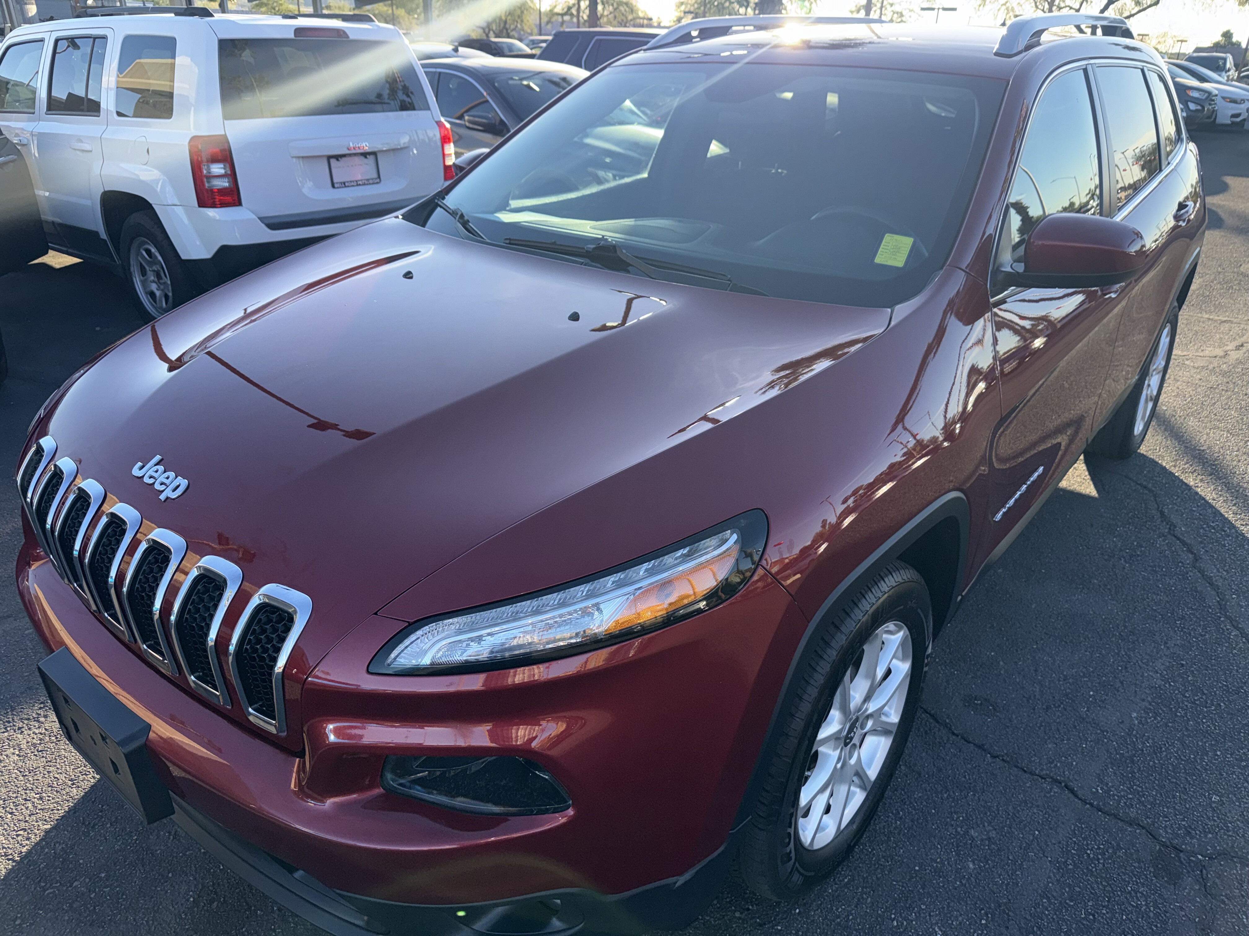 2015 Jeep Cherokee in Phoenix, AZ 85022 - 18094827