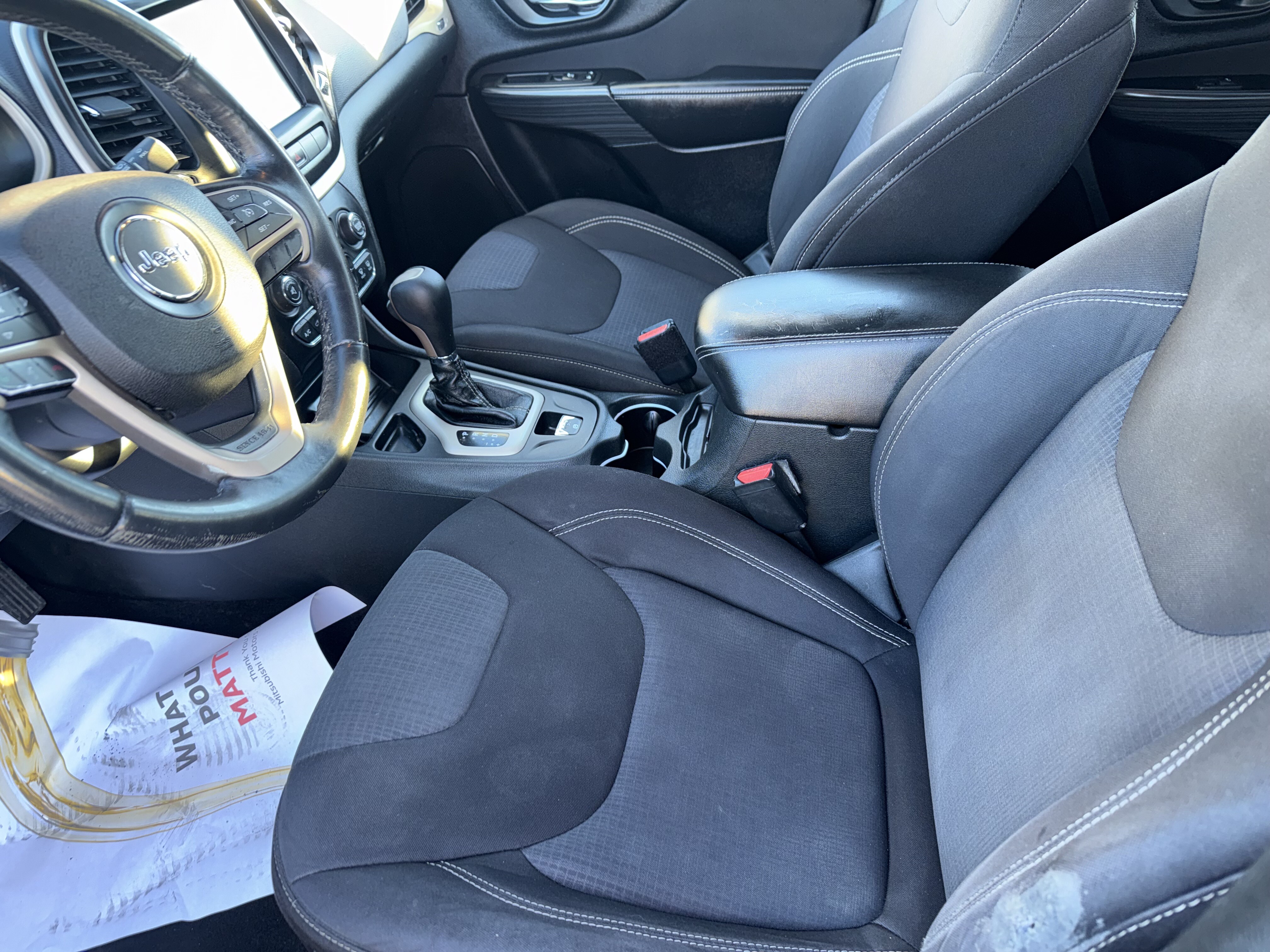 2015 Jeep Cherokee in Phoenix, AZ 85022 - 18094827 9