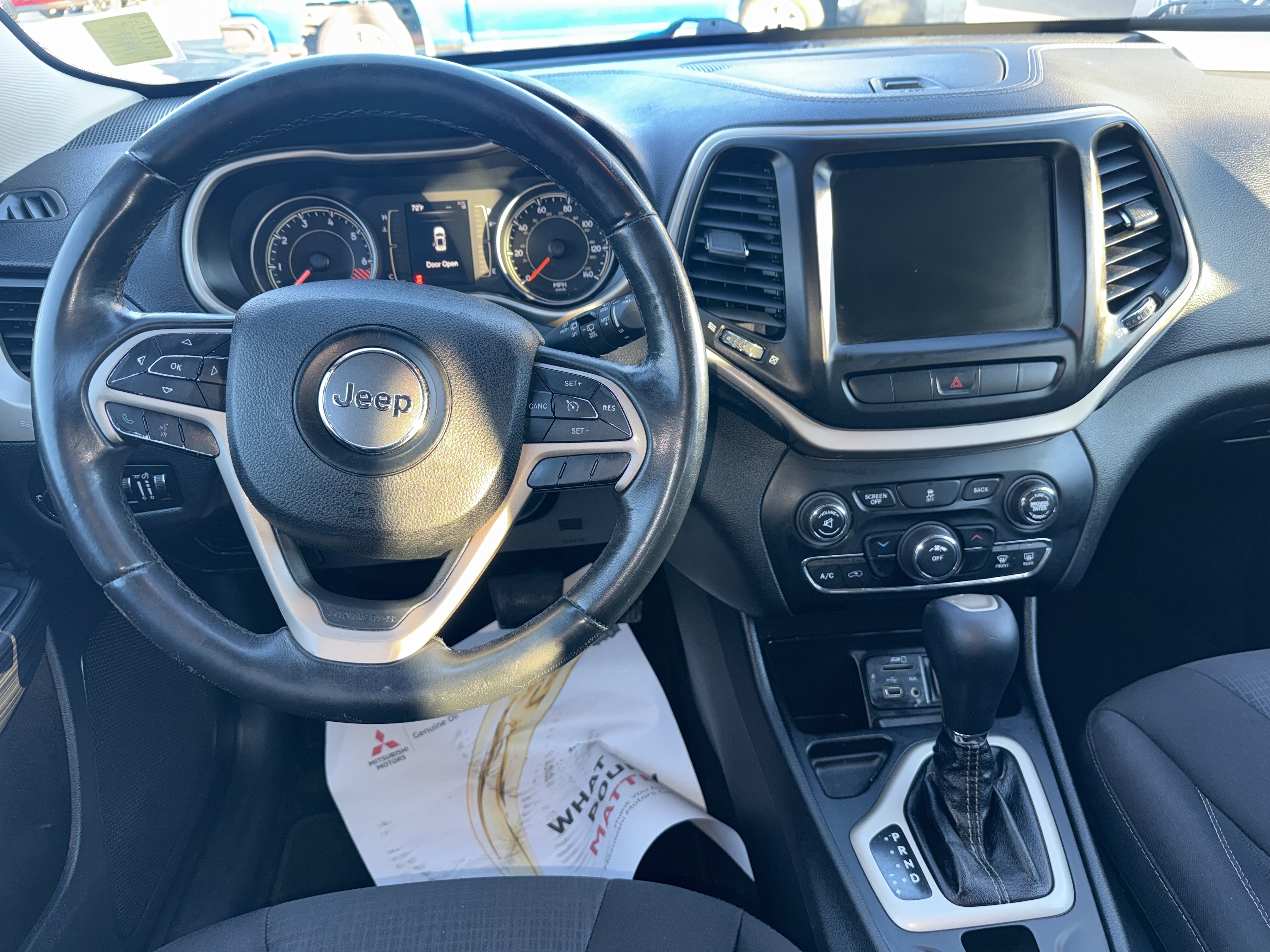 2015 Jeep Cherokee in Phoenix, AZ 85022 - 18094827 7