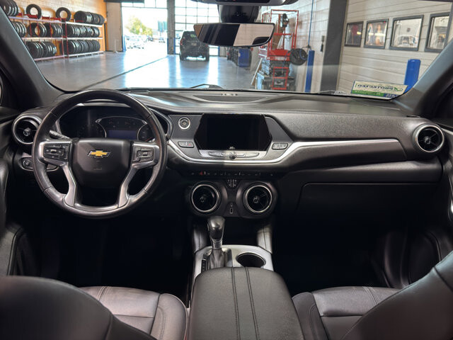 2022 Chevrolet Blazer in Burlington, WI 53105 - 18094829 14