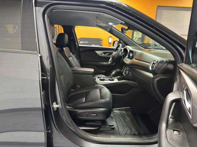 2022 Chevrolet Blazer in Burlington, WI 53105 - 18094829 19
