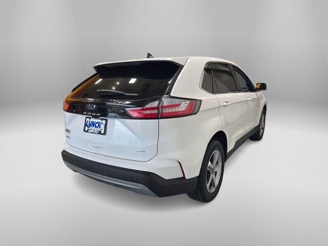 2022 Ford Edge in Burlington, WI 53105 - 18094830 5