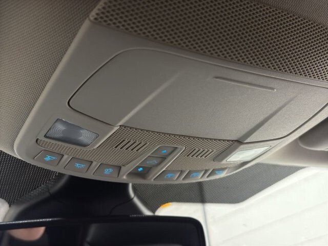 2022 Ford Edge in Burlington, WI 53105 - 18094830 33