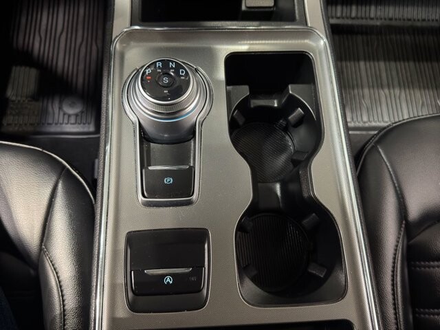 2022 Ford Edge in Burlington, WI 53105 - 18094830 30