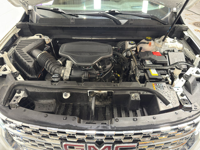 2022 GMC Acadia in Burlington, WI 53105 - 18094832 38