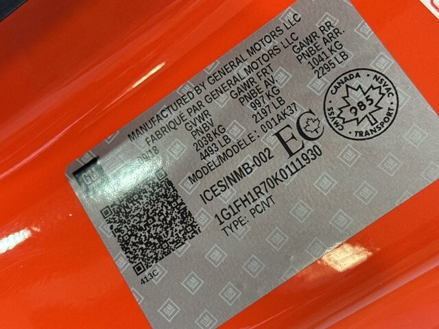 2019 Chevrolet Camaro in Burlington, WI 53105 - 18094833 34