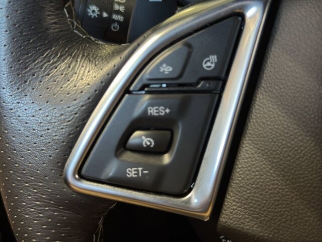 2019 Chevrolet Camaro in Burlington, WI 53105 - 18094833 16