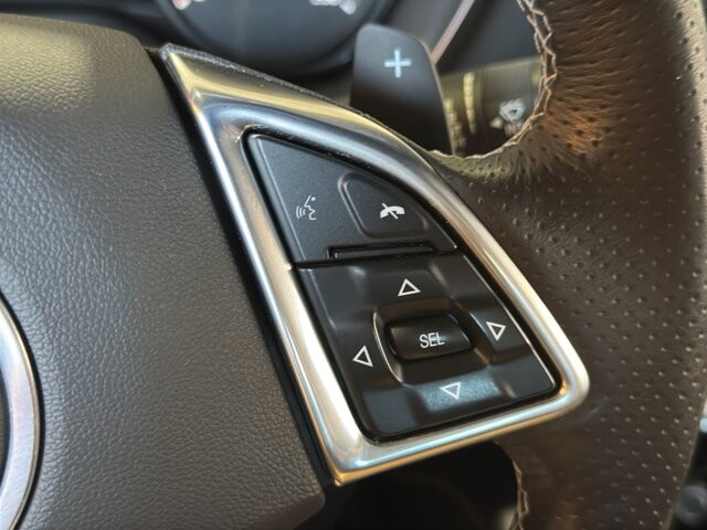 2019 Chevrolet Camaro in Burlington, WI 53105 - 18094833 19