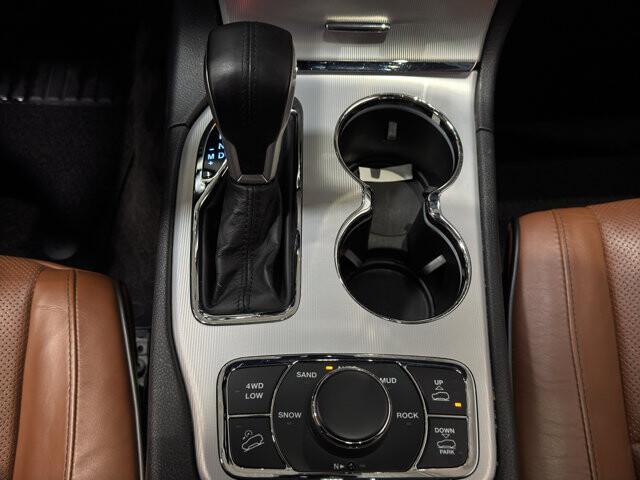 2020 Jeep Grand Cherokee in Burlington, WI 53105 - 18094834 36