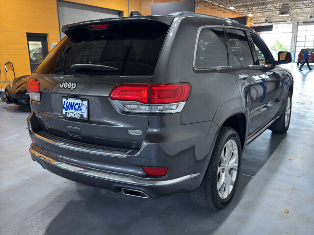 2020 Jeep Grand Cherokee in Burlington, WI 53105 - 18094834 5