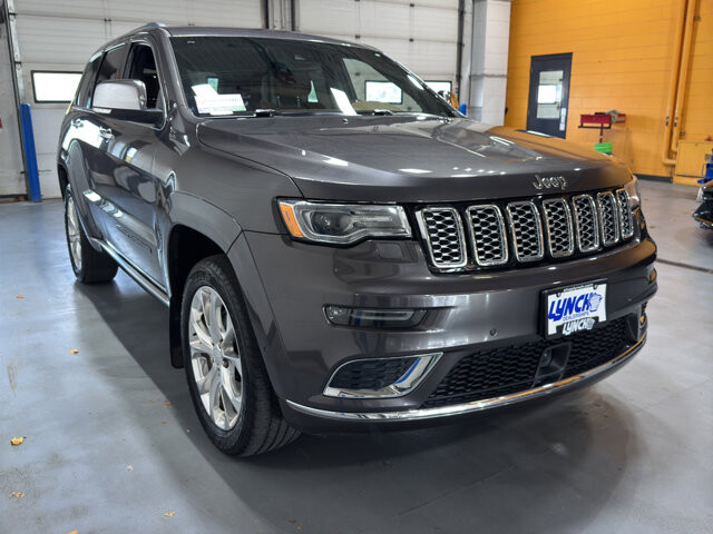 2020 Jeep Grand Cherokee in Burlington, WI 53105 - 18094834 7