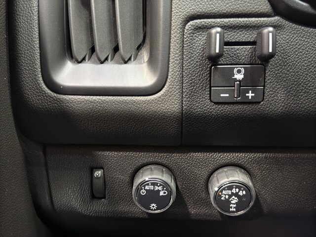 2019 Chevrolet Colorado in Burlington, WI 53105 - 18094838 31