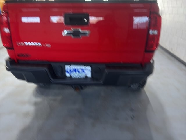 2019 Chevrolet Colorado in Burlington, WI 53105 - 18094838 4