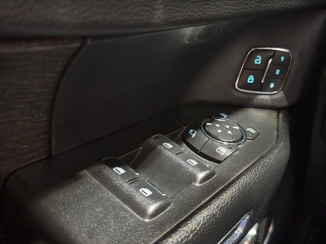 2021 Ford Expedition in Burlington, WI 53105 - 18094840 36