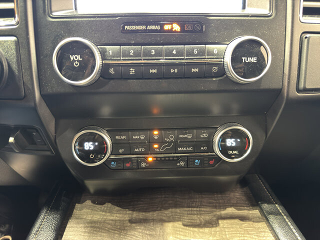 2021 Ford Expedition in Burlington, WI 53105 - 18094840 33