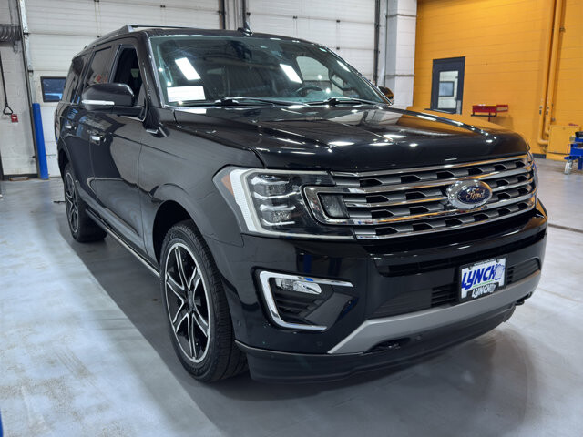 2021 Ford Expedition in Burlington, WI 53105 - 18094840 7