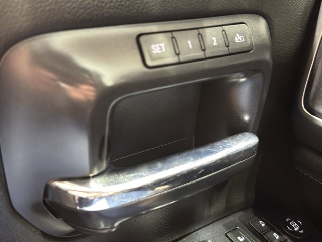 2017 Chevrolet Silverado 2500 in Burlington, WI 53105 - 18094841 33