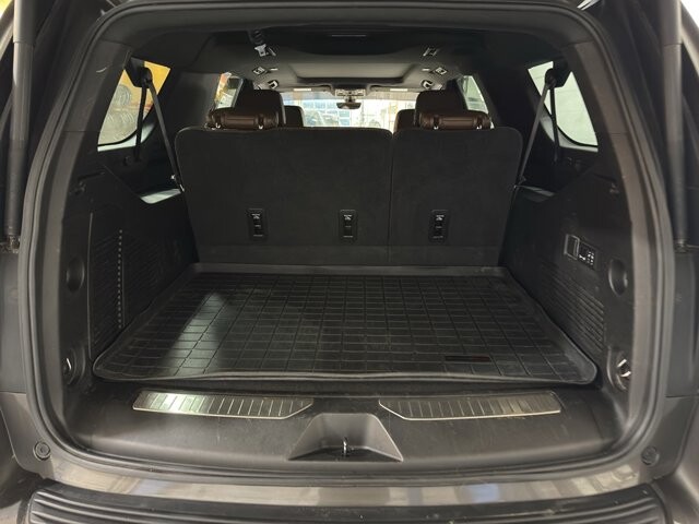 2021 Chevrolet Suburban in Burlington, WI 53105 - 18094842 24