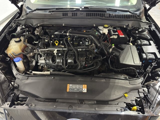 2019 Ford Fusion in Burlington, WI 53105 - 18094843 32