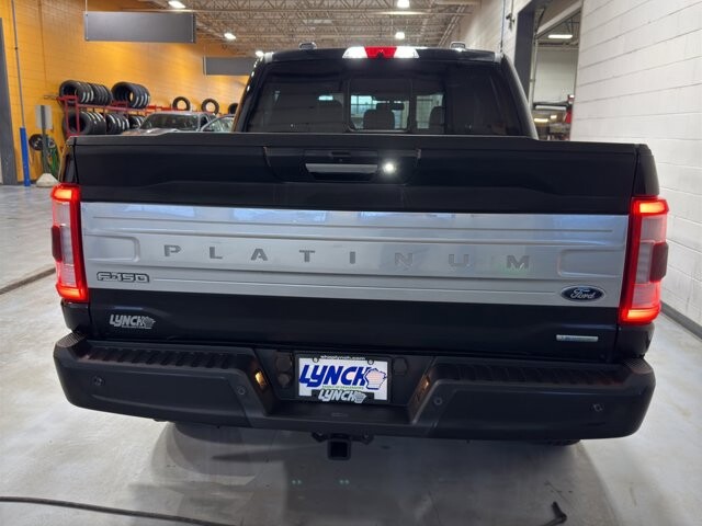 2022 Ford F150 in Burlington, WI 53105 - 18094844 4