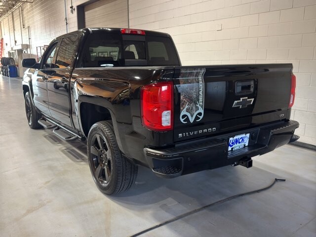 2017 Chevrolet Silverado 1500 in Burlington, WI 53105 - 18094847 3